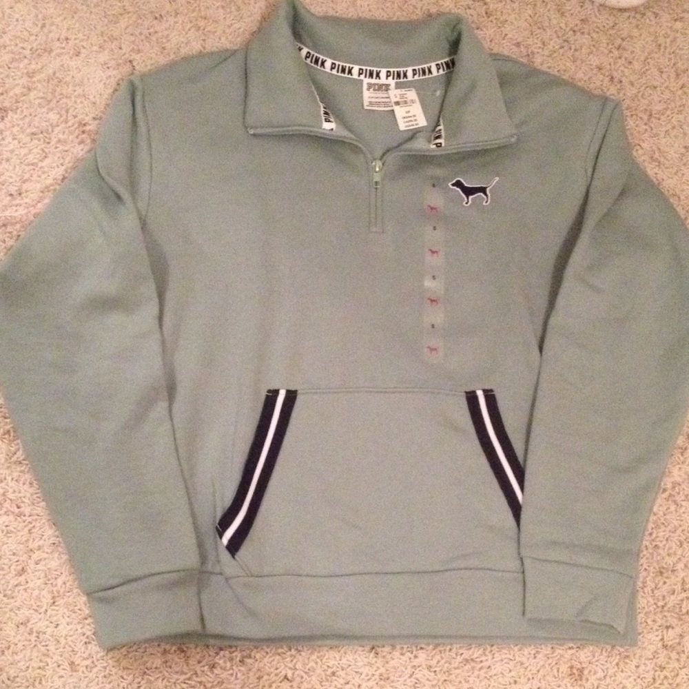 BRAND NEW Vs pink half zip