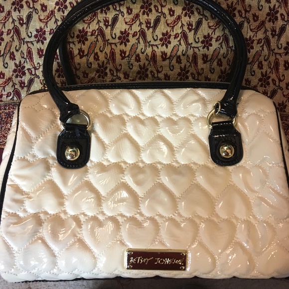 Betsey Johnson Handbags - Betsey Johnson Quilted Love Satchel