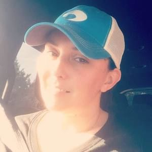 Meet your Posher, Angie