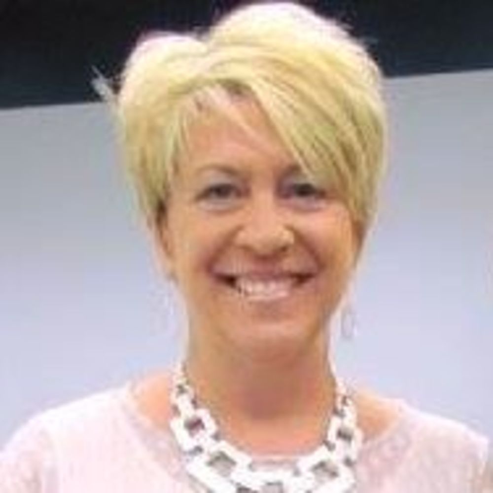 Meet your Posher, Carolyn