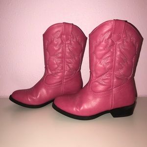 Girls boots