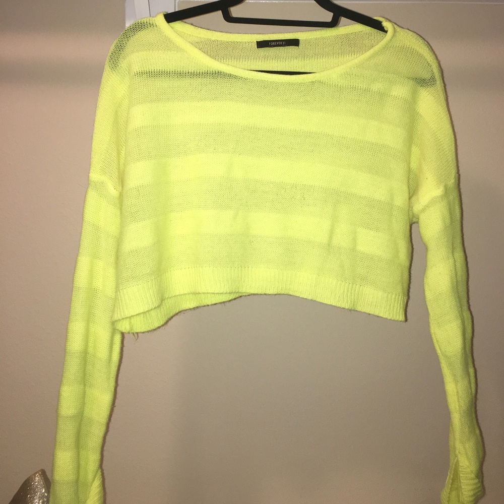 Crop top sweater