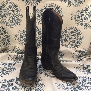 Black Cowboy Boots
