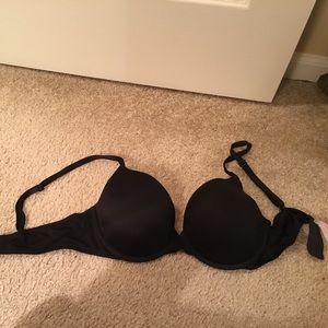 Black Victoria's Secret pink push up bra