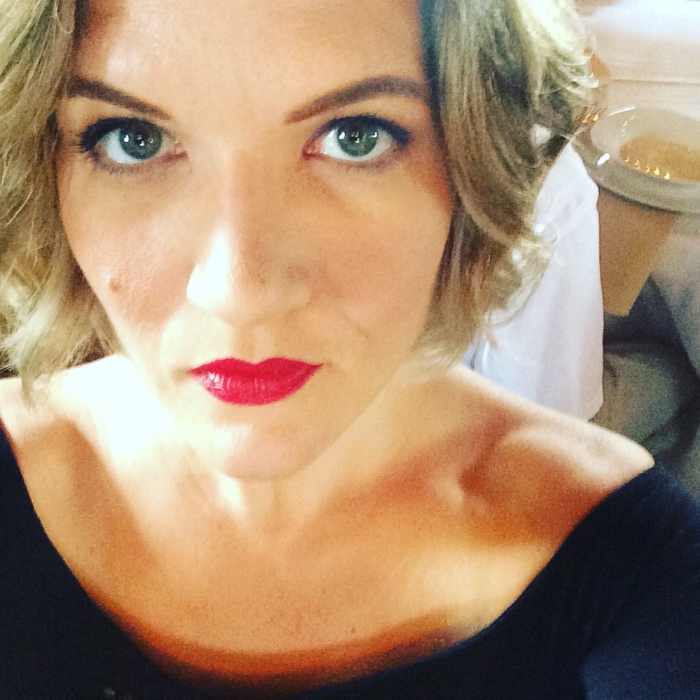 Meet your Posher, Brooke