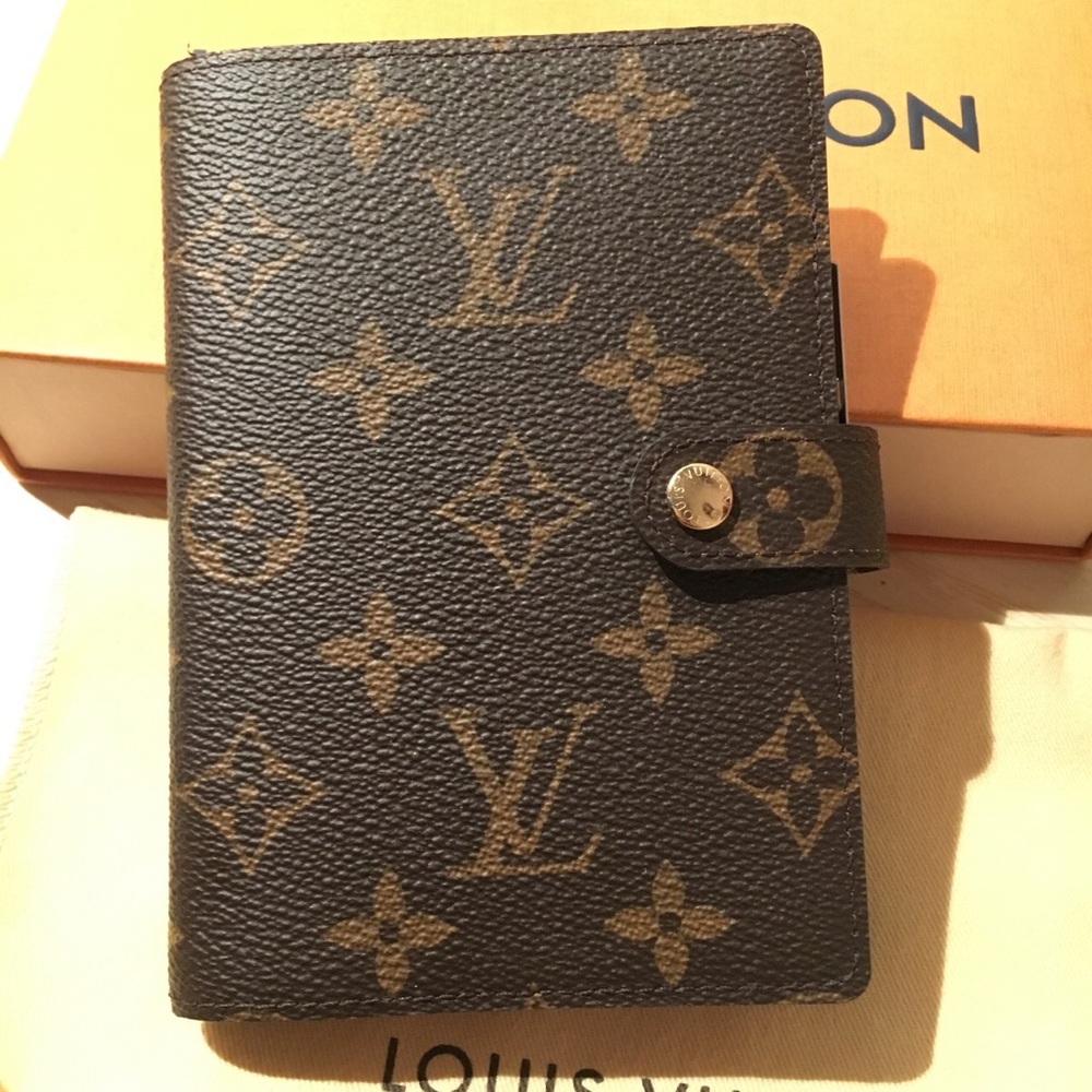 ❌SOLD❌ Louis Vuitton PM small ring agenda ❌SOLD❌