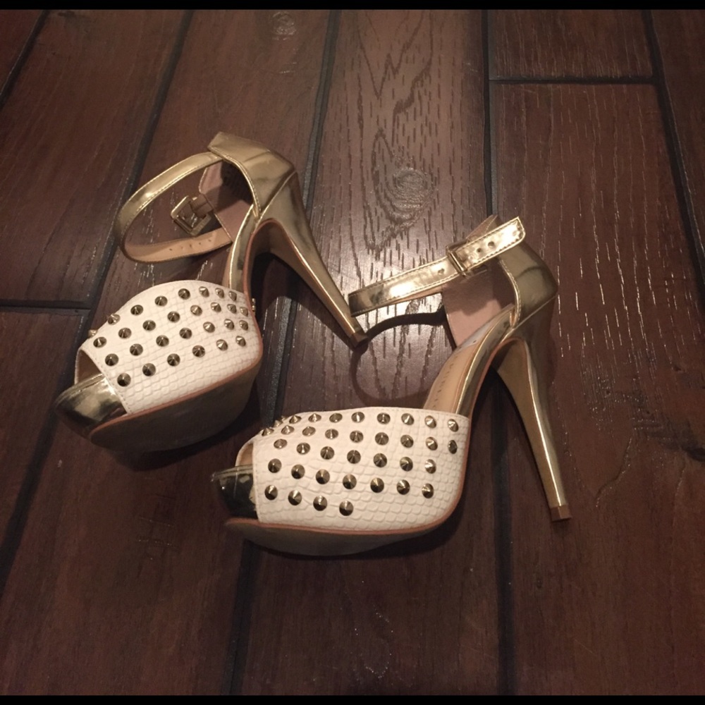 Peep Toe Heel