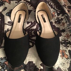 BDG BLACK FLATS || URBAN OUTFITTERS || SIZE 8