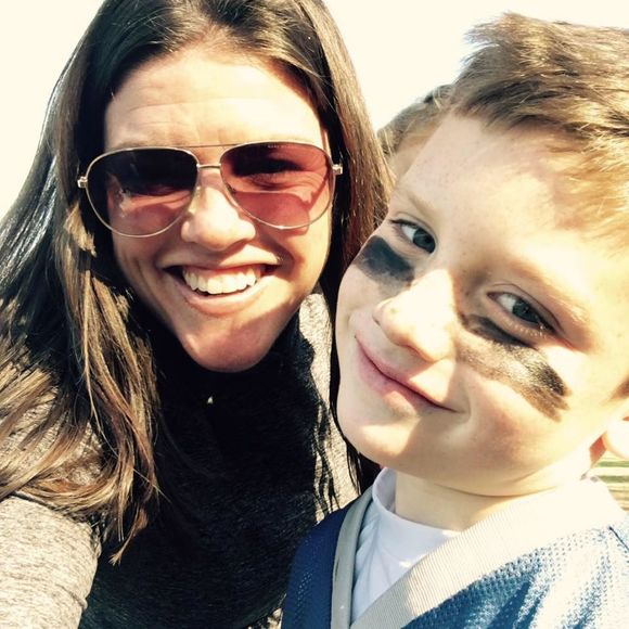 Meet your Posher, Courtney - Picture 1 of 1