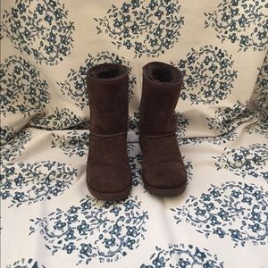 Brown Short UGGS