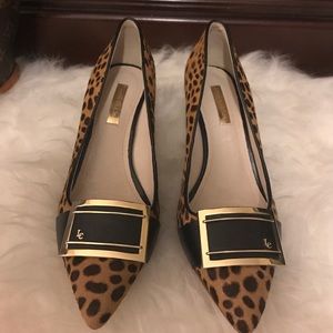 Louise et Cie leopard print buckled pumps *NWT*