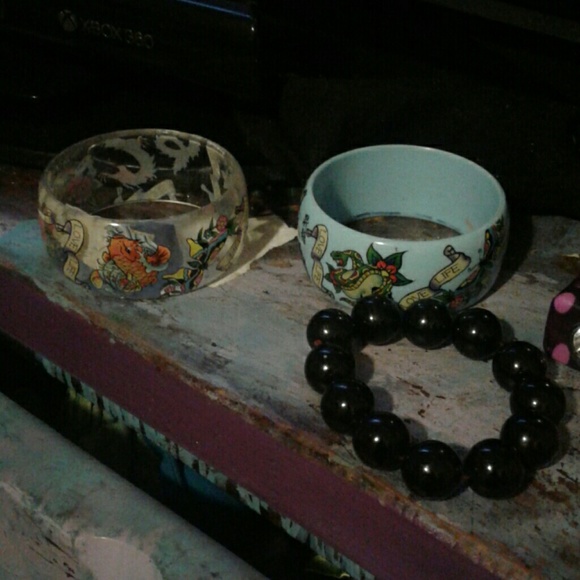 Bangle - Picture 2 of 2