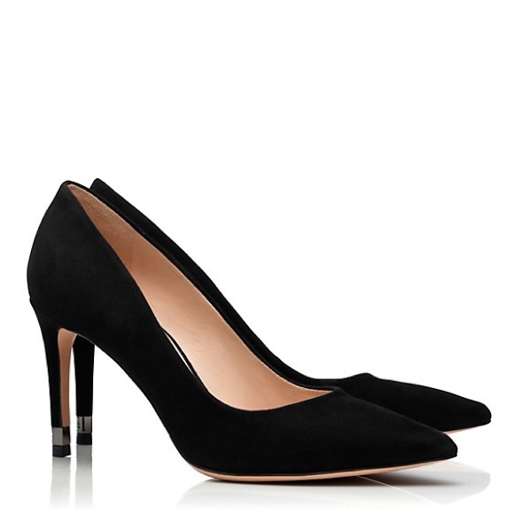 Tory Burch Shoes - Tory Burch "Greenwich" Pump!!