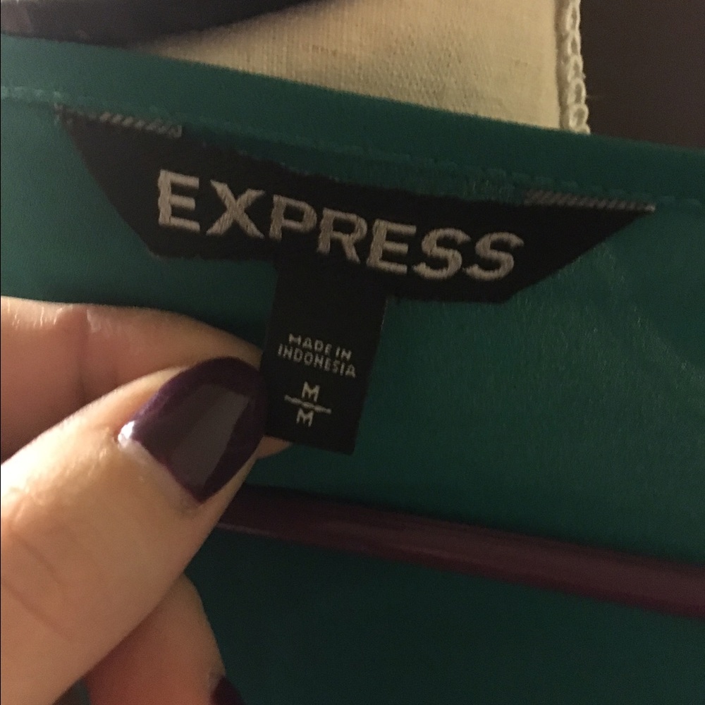 Express Top - Picture 2 of 2