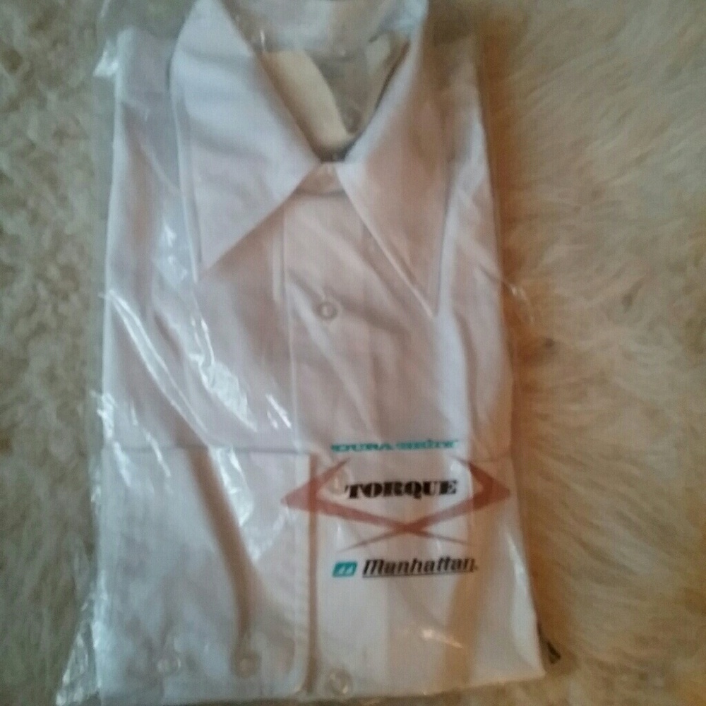 1970 men's shirt in orig pkg