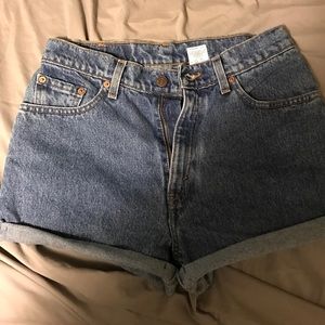 Levi high waist shorts