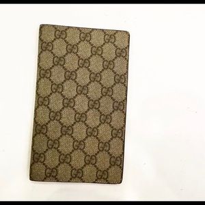 Gucci Bifold Monogram GG Wallet