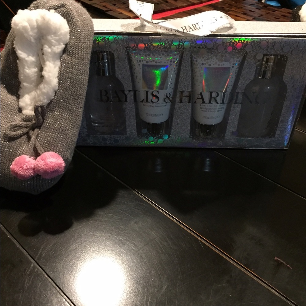 Baylis &Harding Limited Edition Gift Set