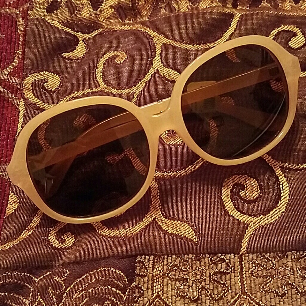 Ann Taylor Sunglasses