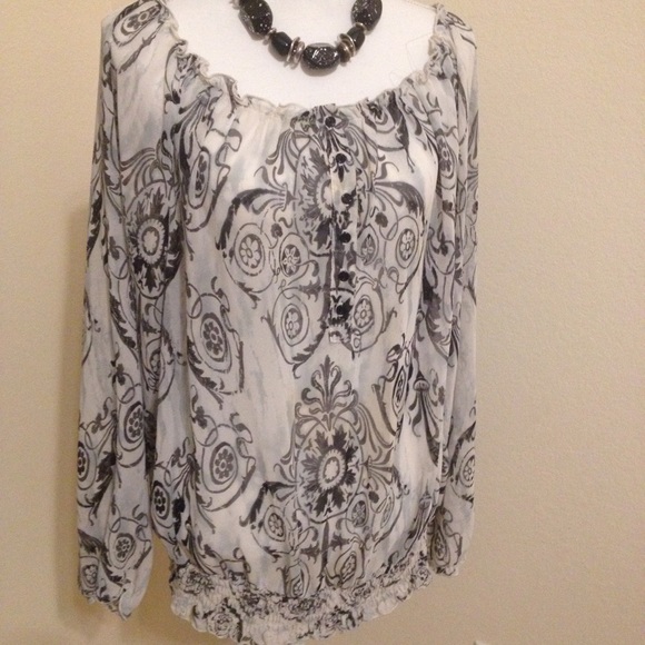 Lane Bryant Tops - Lane Bryant 18/20 blouse