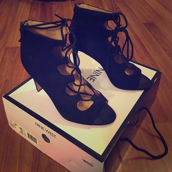Nine West Shoes - Nine West unfrgetabl lace up suede heels
