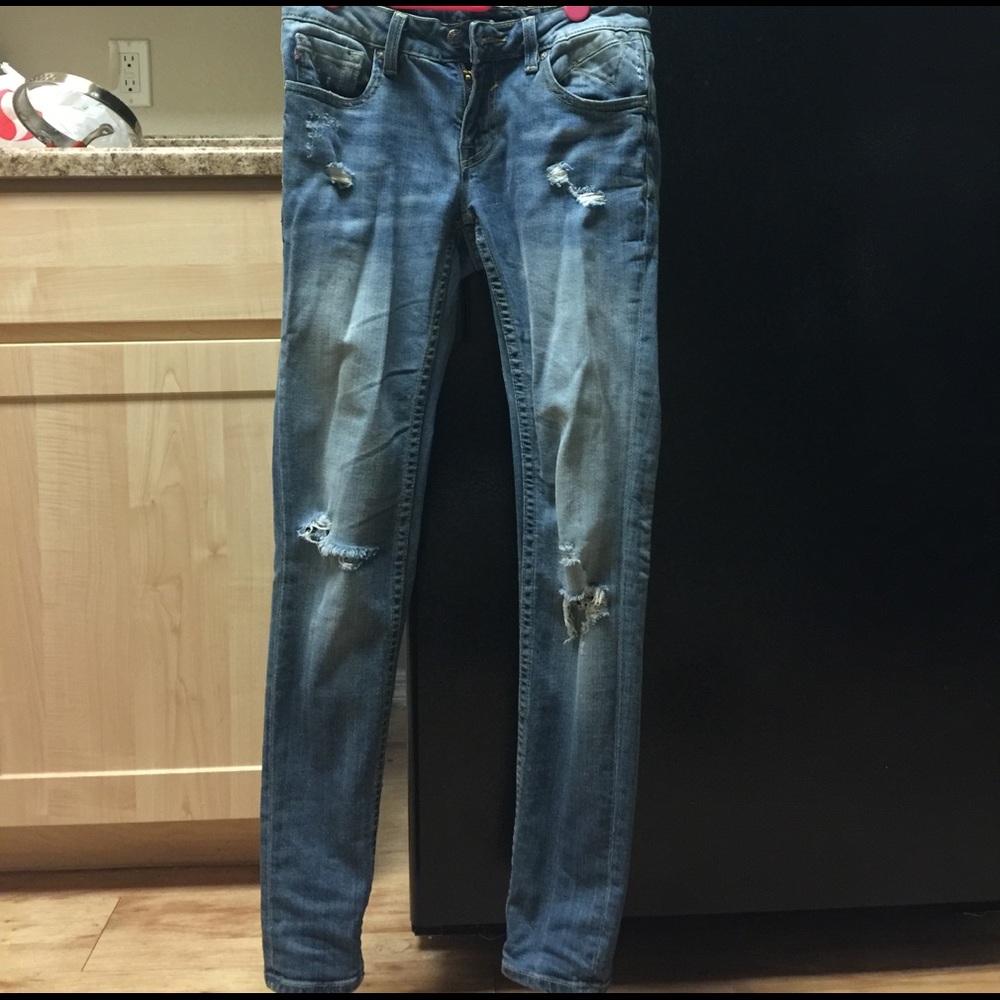 Vigoss distressed skinny jeans