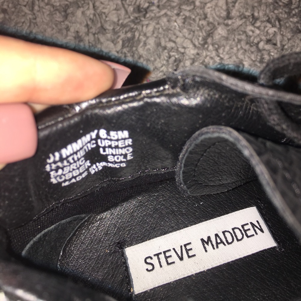Steve Madden black sneaker size 6.5 women's - Picture 3 of 3