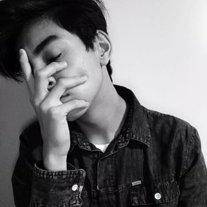 Meet your Posher, Christian