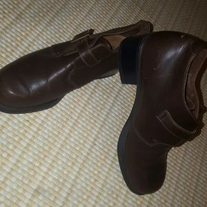 Noat ankle heeled boots