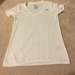 White Nike Tee Shirt