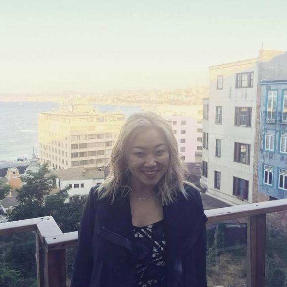 Meet your Posher, Jennifer - Picture 1 of 1