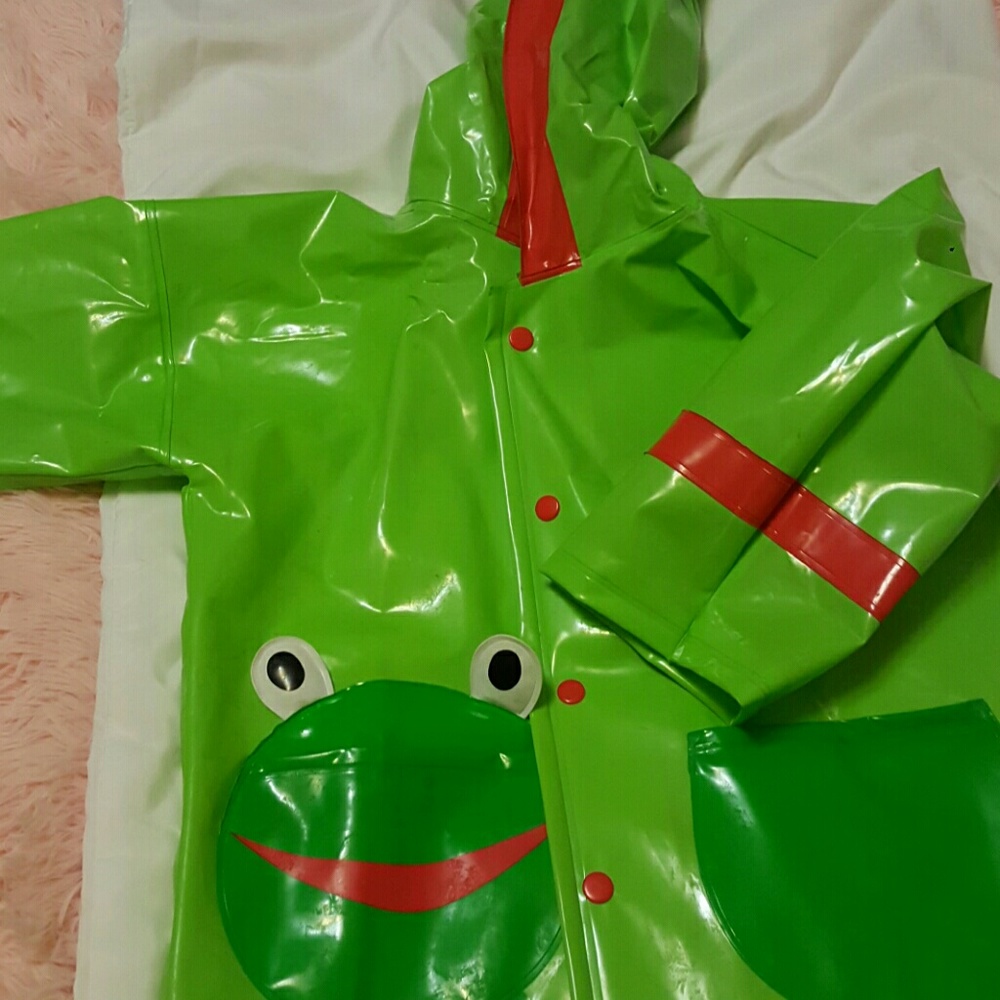 Kids rain,coat
