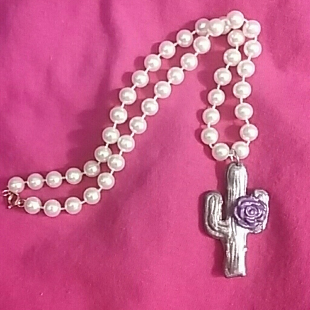Cactus necklace