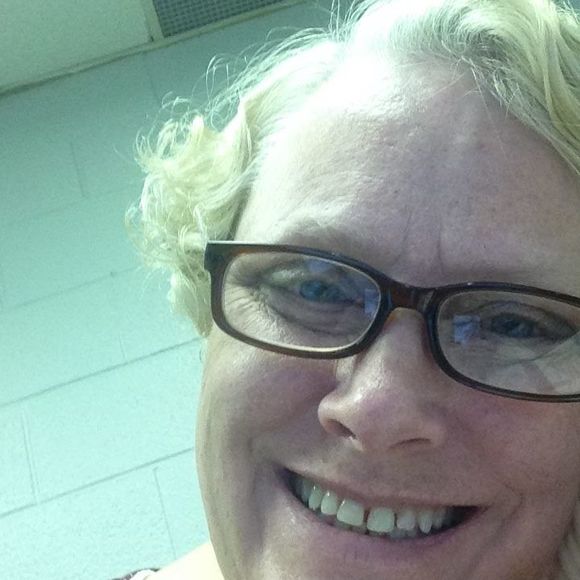 Meet your Posher, Doris - Picture 1 of 1