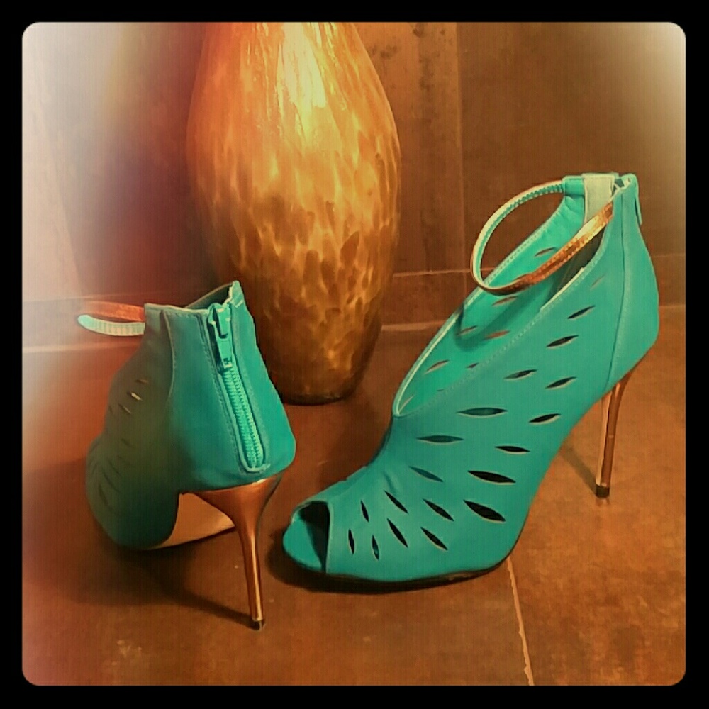 Paper Fox Paege Peep Toes in Turquoise/Bronze