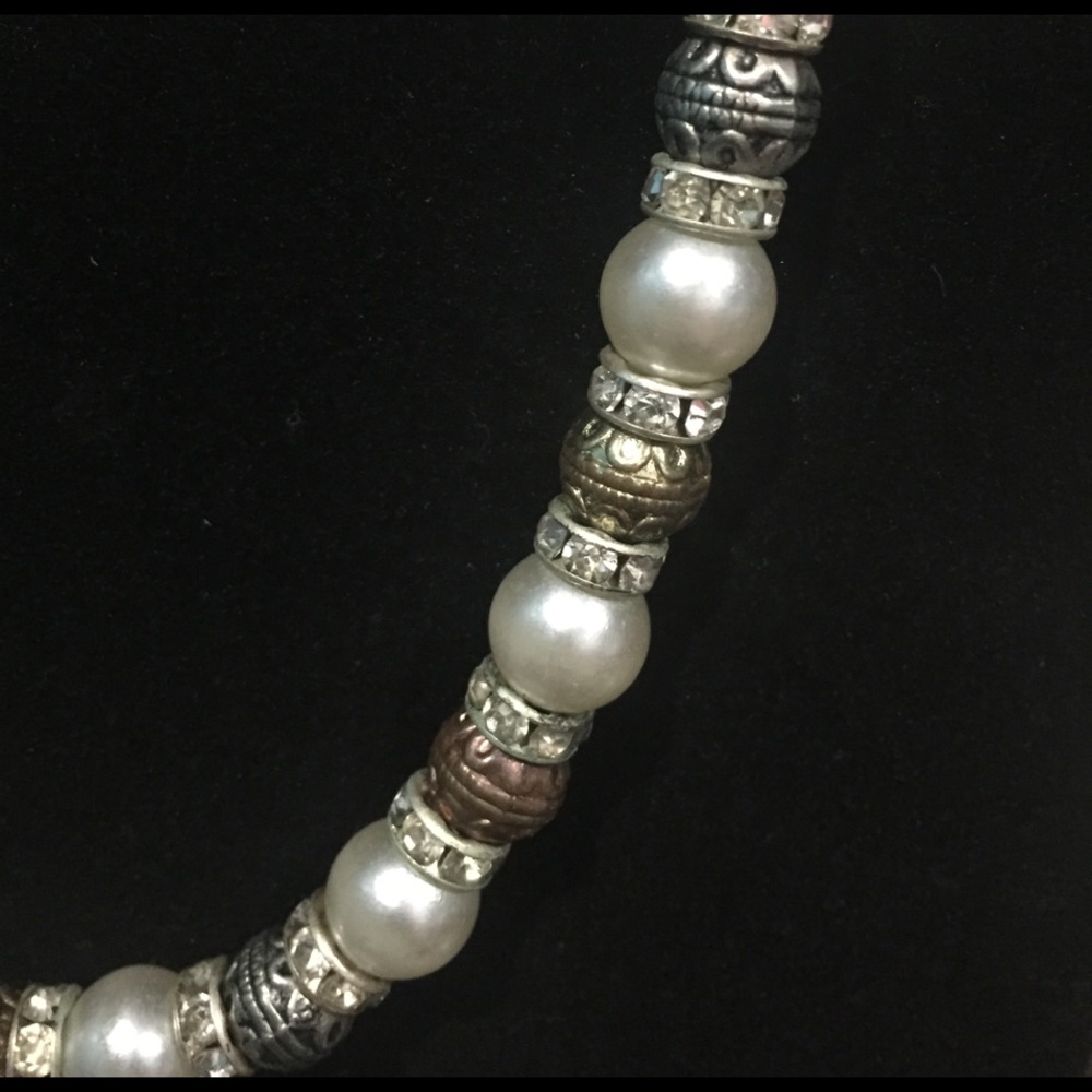 Necklace - Picture 2 of 4