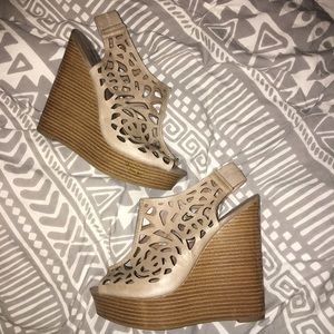 Steve Madden wedges