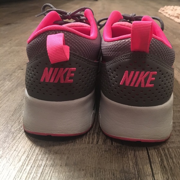 Nike Air Max Thea- SIZE 8.5 - Picture 2 of 5