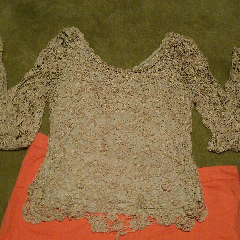 Clearance! NWOT-Champagne Crochet Lace Top