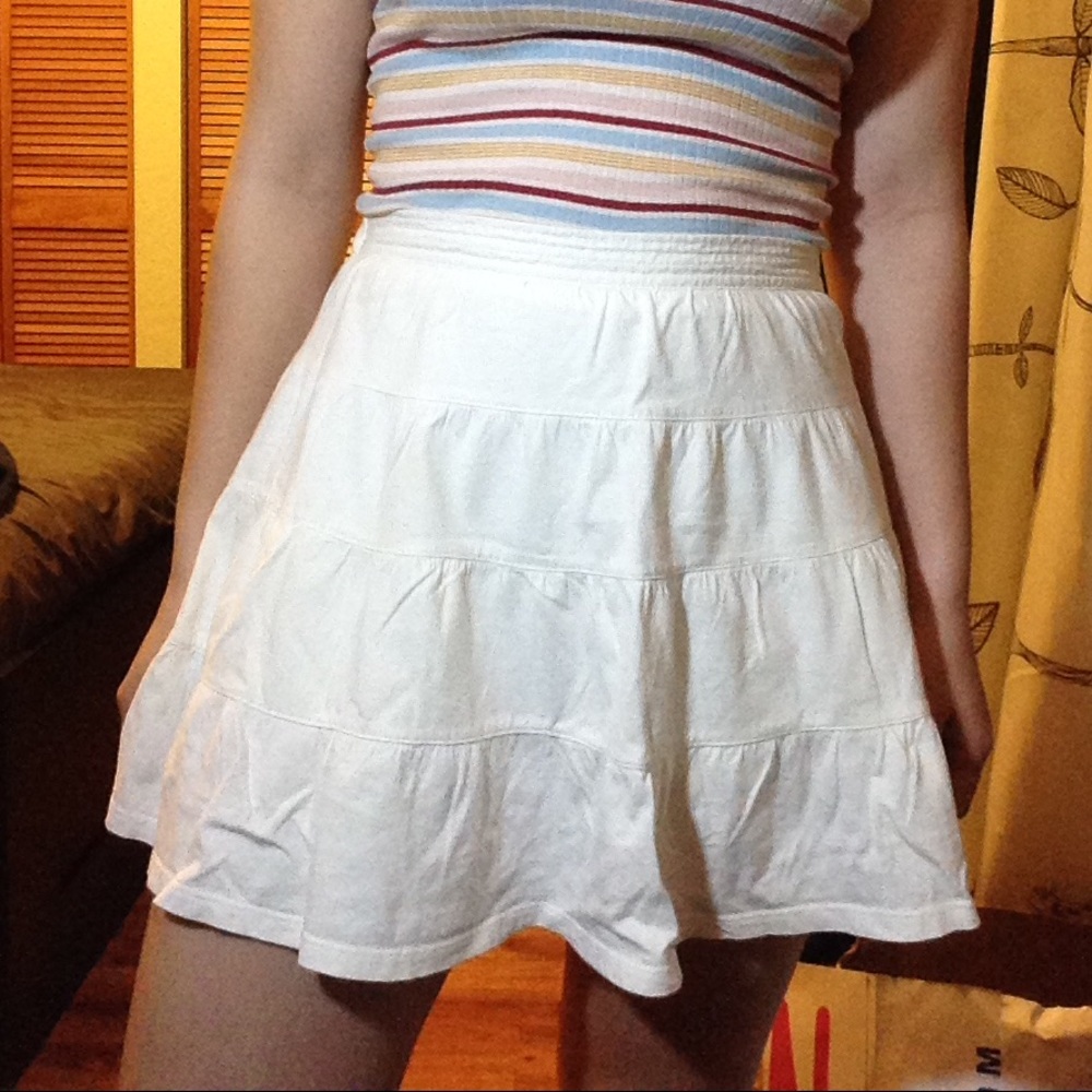 white tiered skort