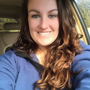 Meet your Posher, Lauren