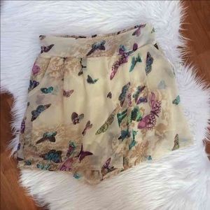 flowy cream chiffon short