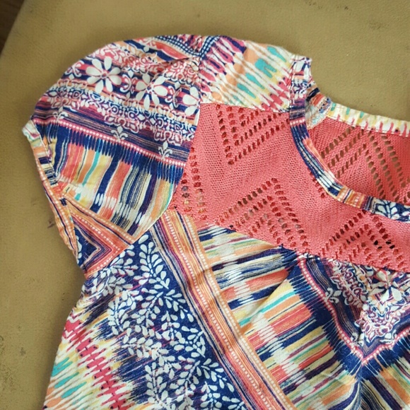 Colorful Top - Picture 3 of 4