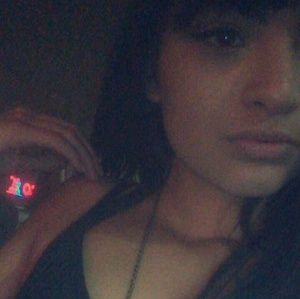 Meet your Posher, Kendra