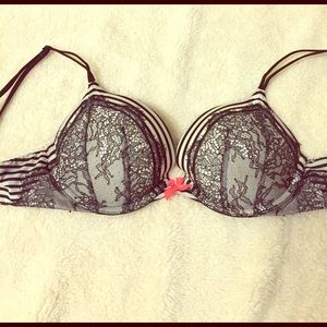 Victoria Secret Very Sexy Push Up