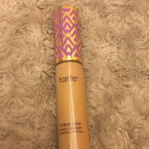 tarte- Shape Tape Concealer