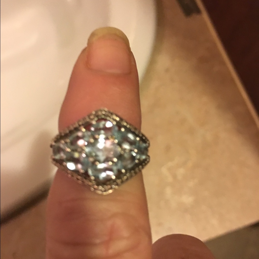 Sterling silver 925 Ring.