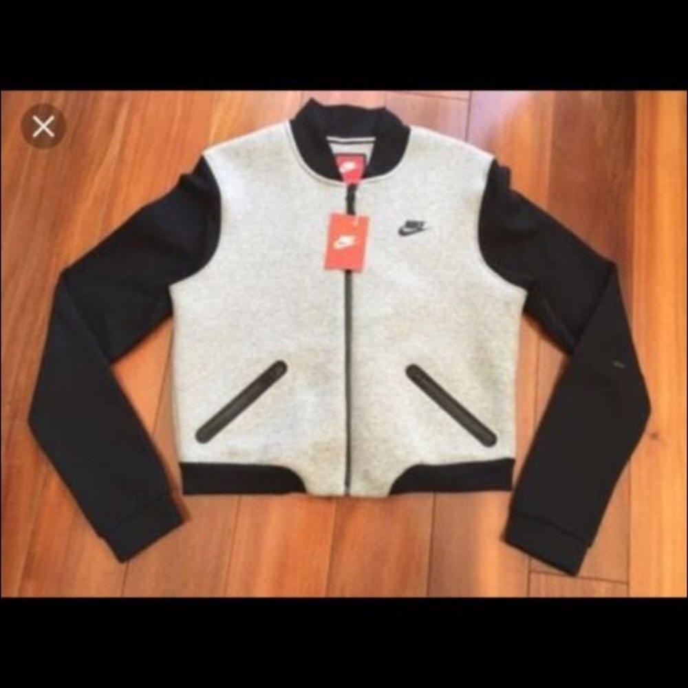 NIKE jacket