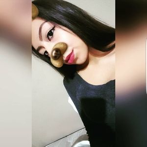 Meet your Posher, Adamari