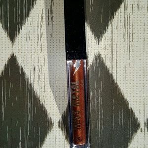 NEW Miss Metal Matte To Last Metallic Lip Creme#01